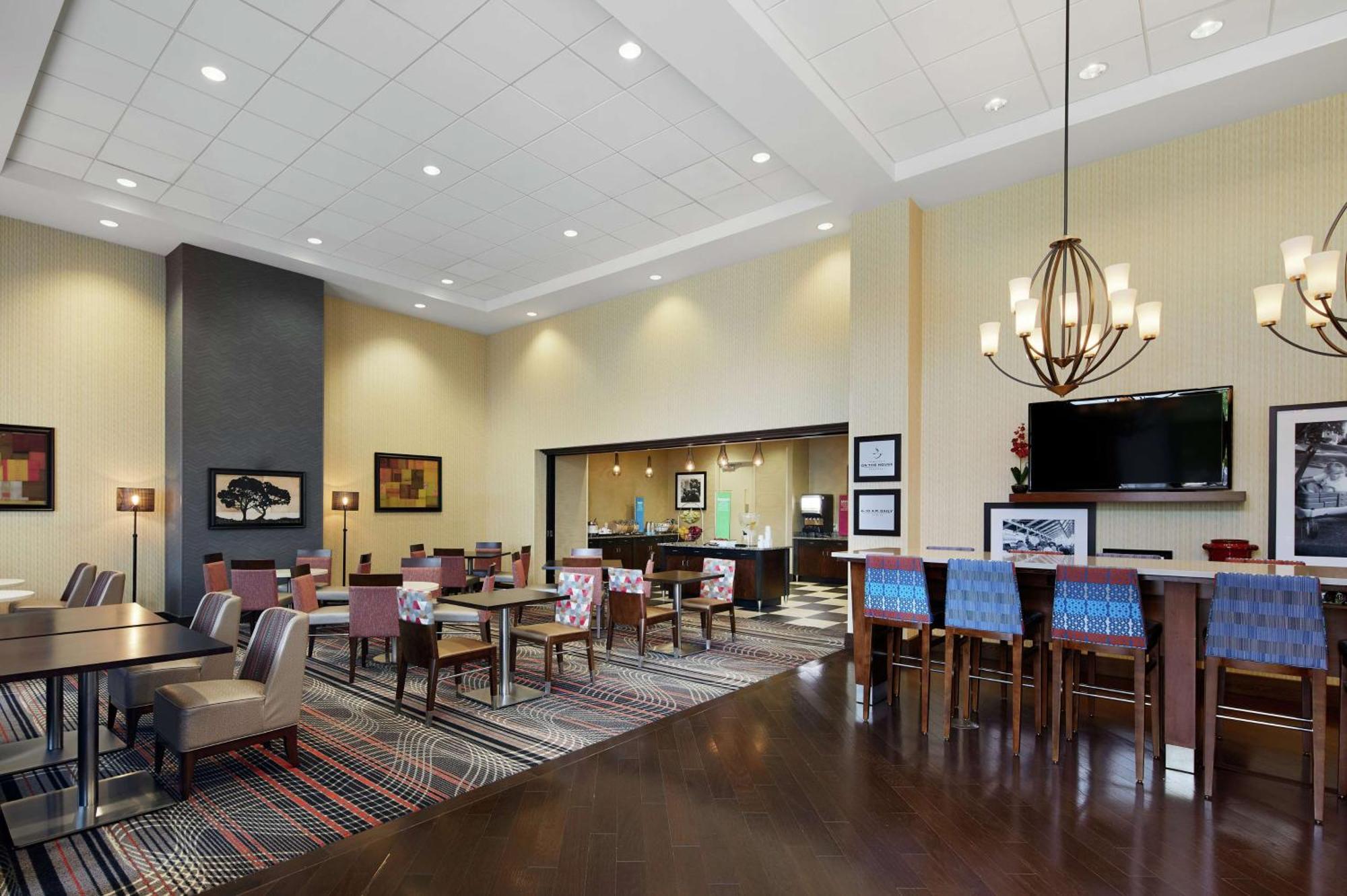 Hampton Inn & Suites Mt. Prospect Mount Prospect Buitenkant foto